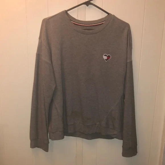 Tommy Hilfiger Gray Crew Neck Sweater - Picture 1 of 6